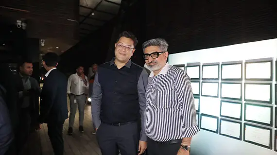 yura realty launch off juhu circle